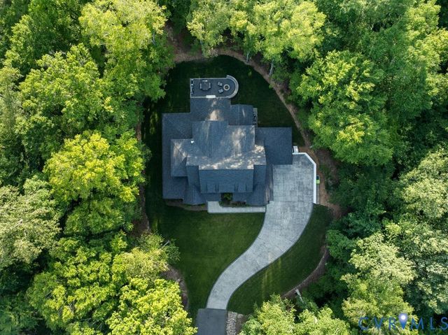 8576 Barrique Rd, New Kent, VA 23124