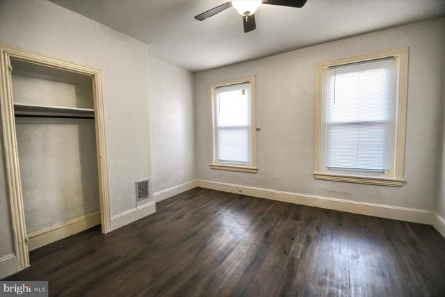 832 N HUTTON ST, Philadelphia, PA 19104