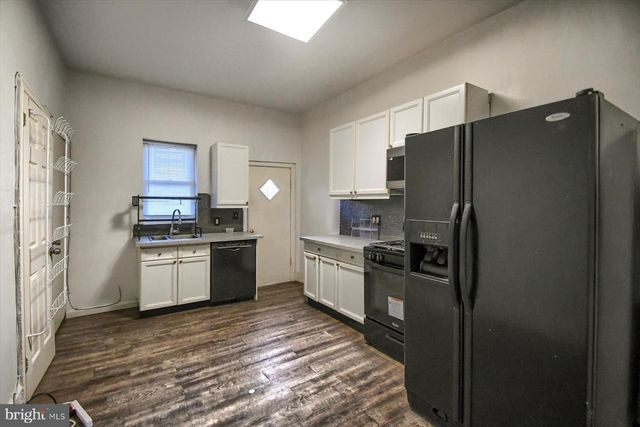 832 N HUTTON ST, Philadelphia, PA 19104