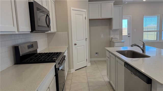 1310 Remys Way, Corpus Christi, TX 7841