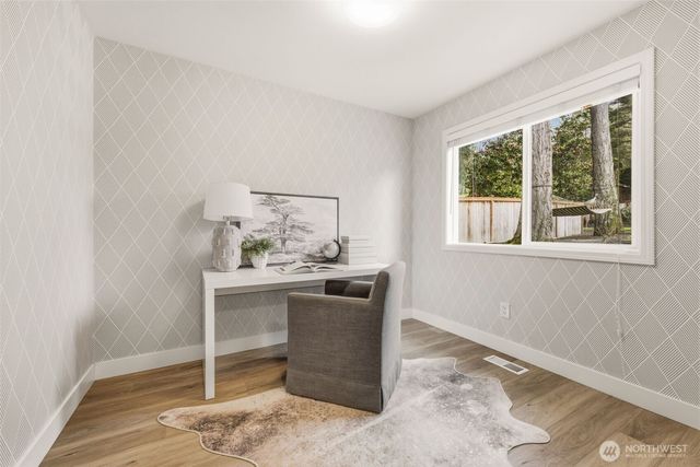 7664 NE 14th Street, Medina, WA 98039