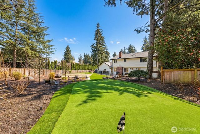7664 NE 14th Street, Medina, WA 98039