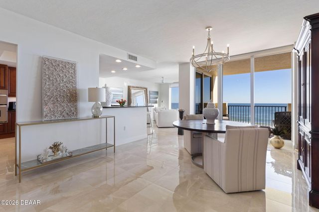 19 Avenue de la Mer Apt 405, Palm Coast, FL 32137