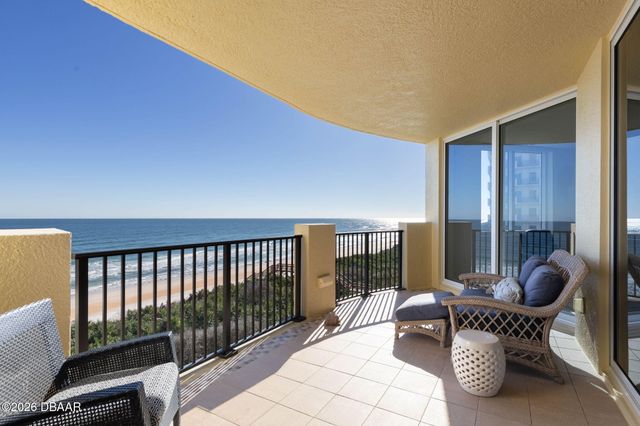 19 Avenue de la Mer Apt 405, Palm Coast, FL 32137