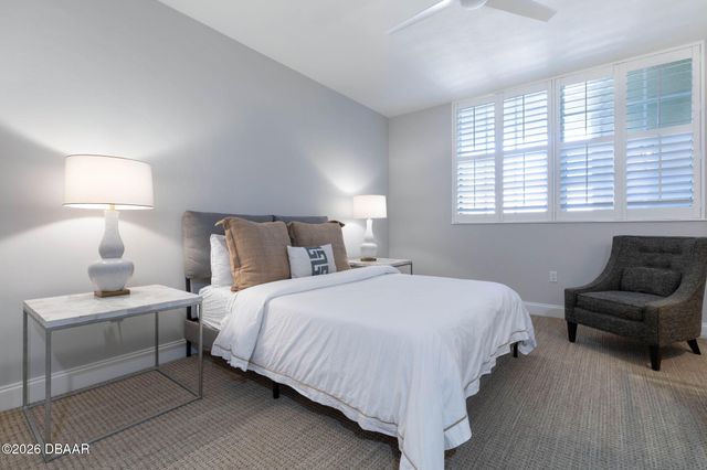 19 Avenue de la Mer Apt 405, Palm Coast, FL 32137