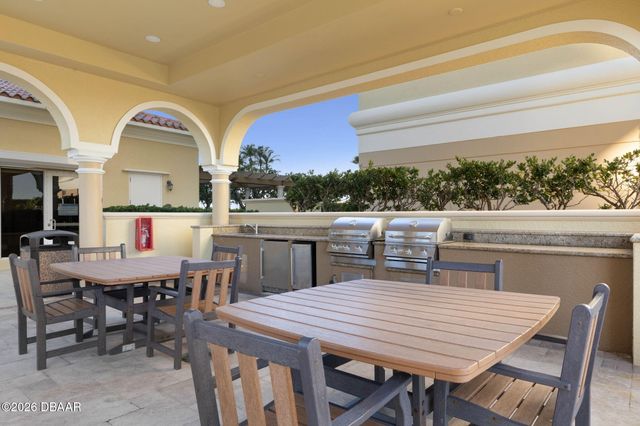 19 Avenue de la Mer Apt 405, Palm Coast, FL 32137