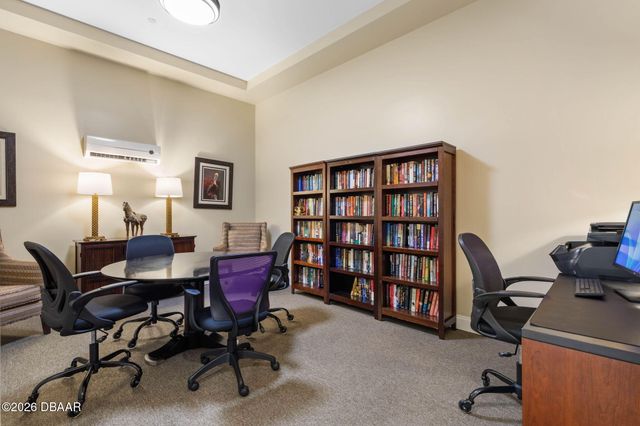 19 Avenue de la Mer Apt 405, Palm Coast, FL 32137