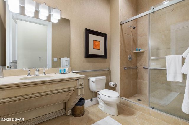 19 Avenue de la Mer Apt 405, Palm Coast, FL 32137