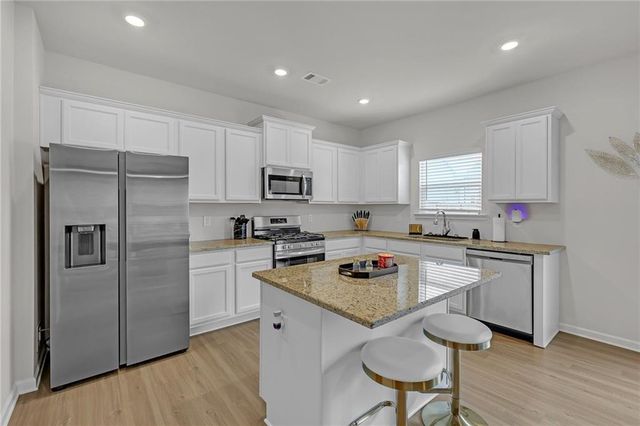 635 RIVER RUN Drive, Dallas, GA 30132