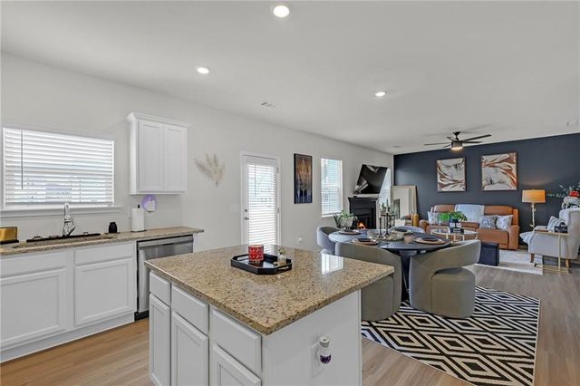 635 RIVER RUN Drive, Dallas, GA 30132