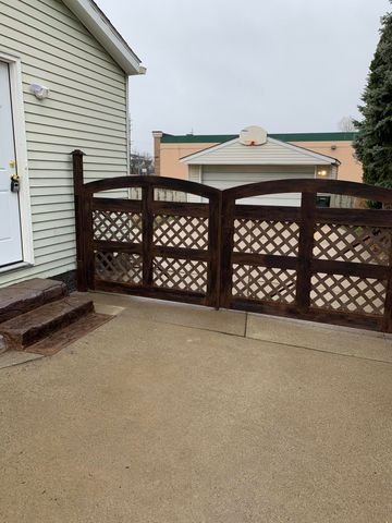 41427 Larimore Lane, Canton Twp, MI 48187