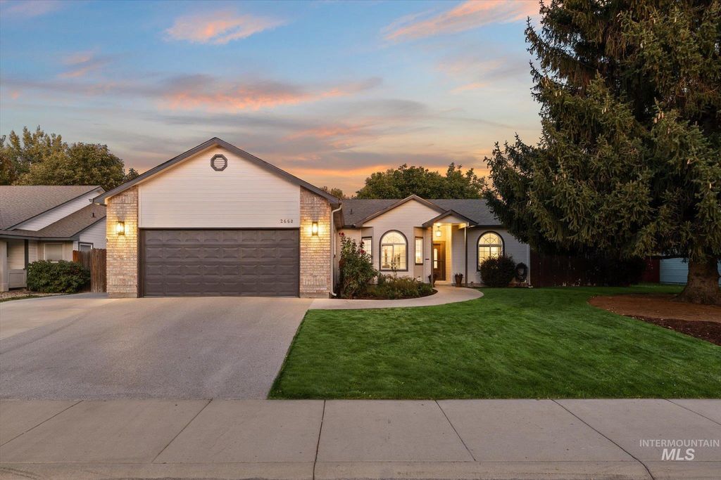 2668 N Morello Ave, Meridian, ID 83646 photo 4