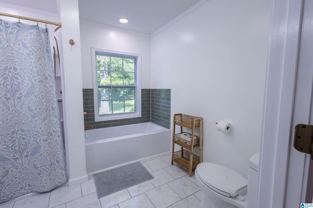 240 VANCE ROAD, West Blocton, AL 35184