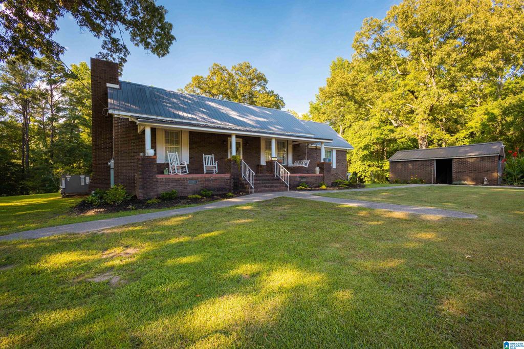 240 VANCE ROAD, West Blocton, AL 35184