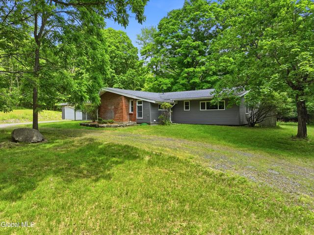 52 Loweree Road, Nassau, NY 12123