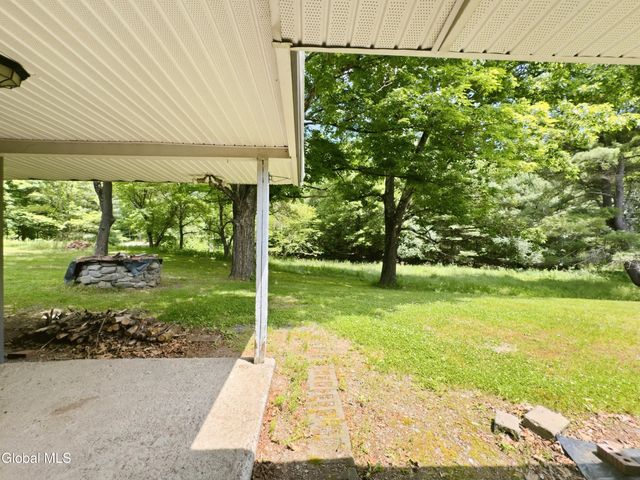 52 Loweree Road, Nassau, NY 12123