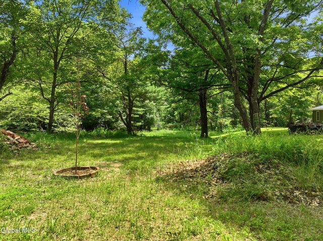 52 Loweree Road, Nassau, NY 12123