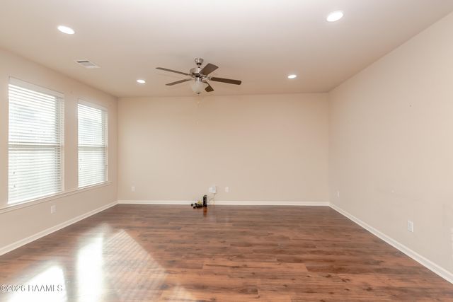 112 Merrydale Lane, Rayne, LA 70578