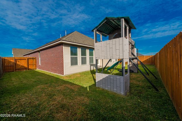 112 Merrydale Lane, Rayne, LA 70578