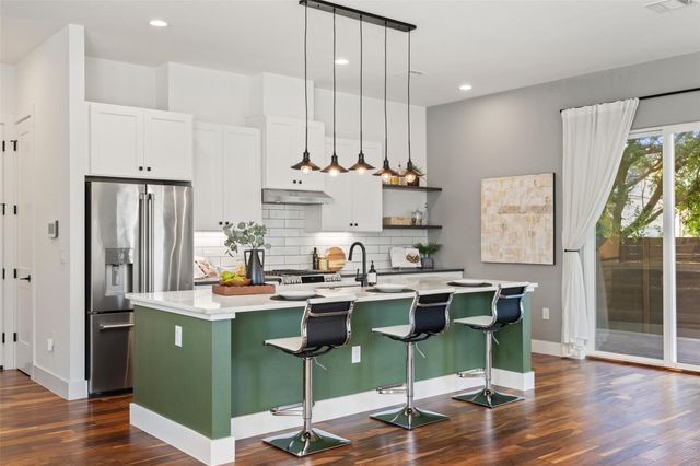 5601 Jackie Robinson ST 1, Austin, TX 78721