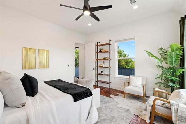 5601 Jackie Robinson ST 1, Austin, TX 78721