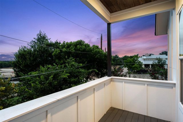 5601 Jackie Robinson ST 1, Austin, TX 78721