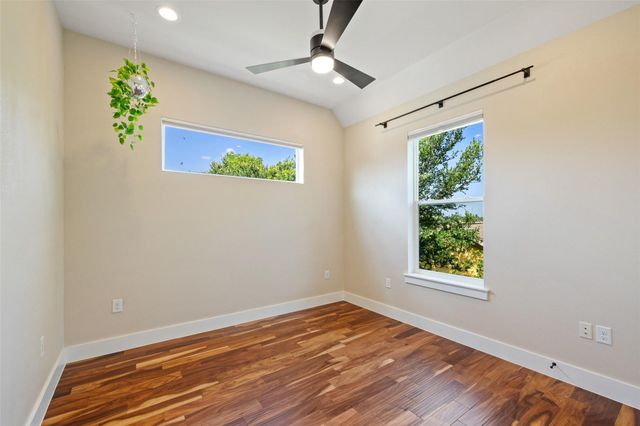 5601 Jackie Robinson ST 1, Austin, TX 78721