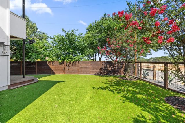 5601 Jackie Robinson ST 1, Austin, TX 78721