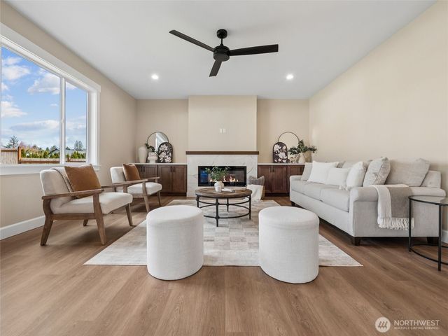 1742 Fieldcrest Place, Buckley, WA 98321