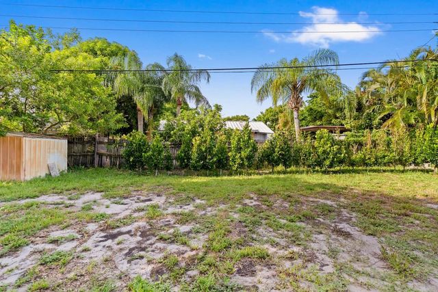 1446 W JENNINGS Street, Lantana, FL 33462