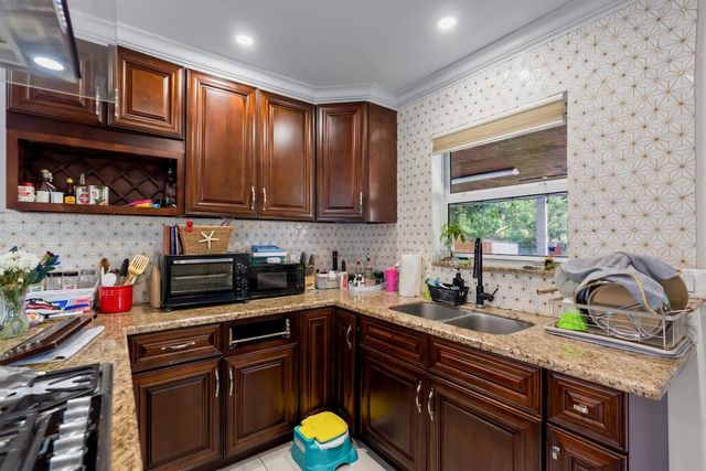 1446 W JENNINGS Street, Lantana, FL 33462
