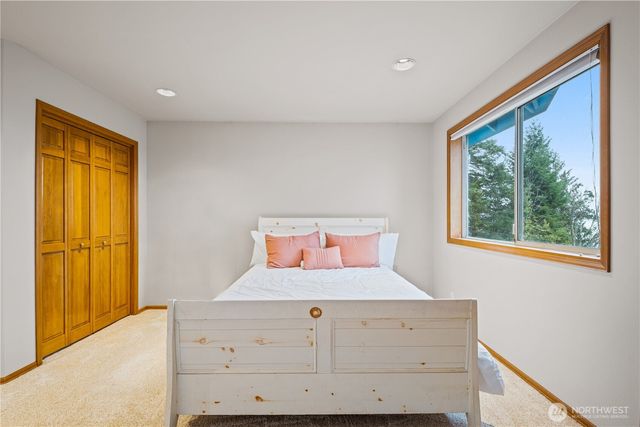 9673 NE Pilot Court, Kingston, WA 98346