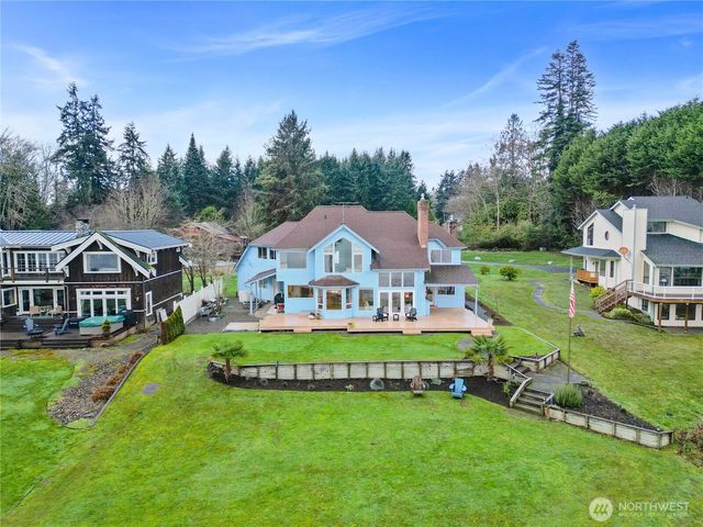 9673 NE Pilot Court, Kingston, WA 98346