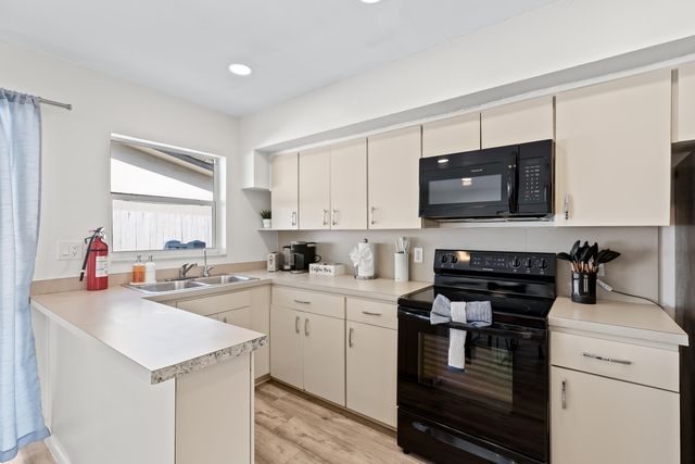 1761 NE 55th Street 3, Fort Lauderdale, FL 33334