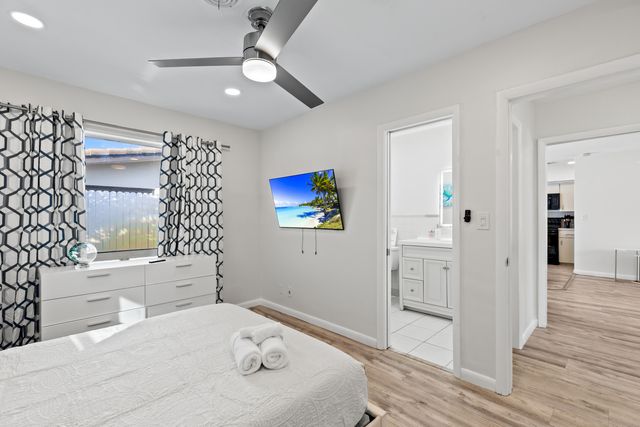 1761 NE 55th Street 3, Fort Lauderdale, FL 33334