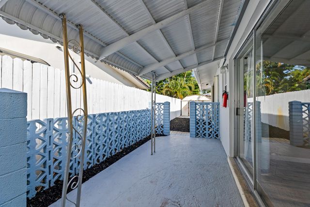 1761 NE 55th Street 3, Fort Lauderdale, FL 33334