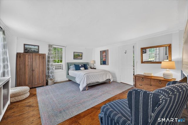 38 South Main Street, Westbrook, CT 06498