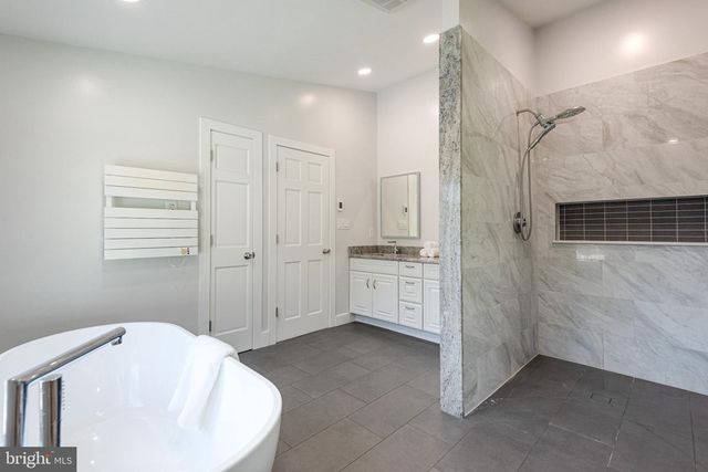 62 WALNUT BANK RD, Glenmoore, PA 19343