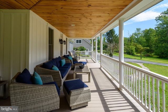 62 WALNUT BANK RD, Glenmoore, PA 19343