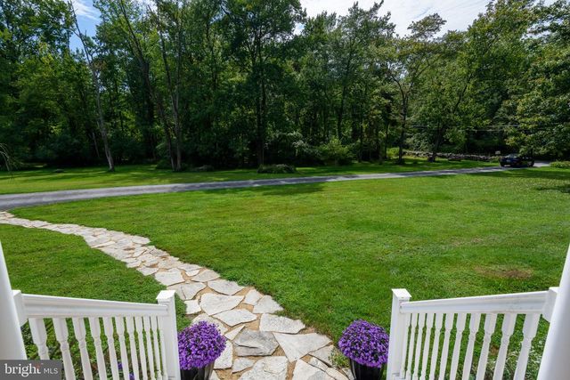 62 WALNUT BANK RD, Glenmoore, PA 19343