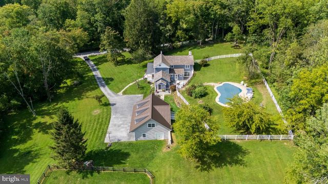 62 WALNUT BANK RD, Glenmoore, PA 19343