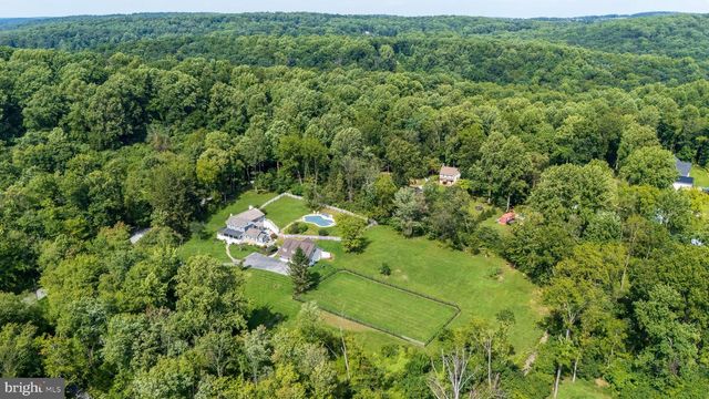 62 WALNUT BANK RD, Glenmoore, PA 19343