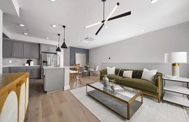 548 Oakdale Way 177-19 Plan 2, San Jose, CA 95117