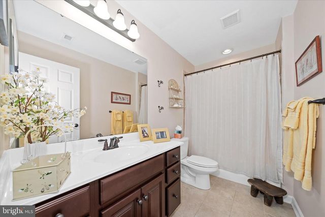 220 AVONBRIDGE DR, Townsend, DE 19734