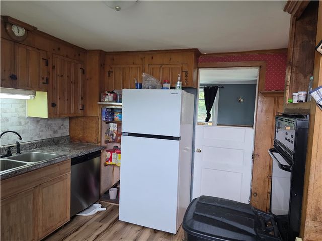 142 Rutland Street, Woonsocket, RI 02895