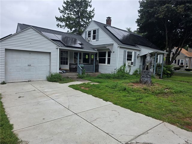 142 Rutland Street, Woonsocket, RI 02895