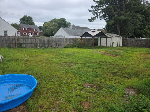142 Rutland Street, Woonsocket, RI 02895