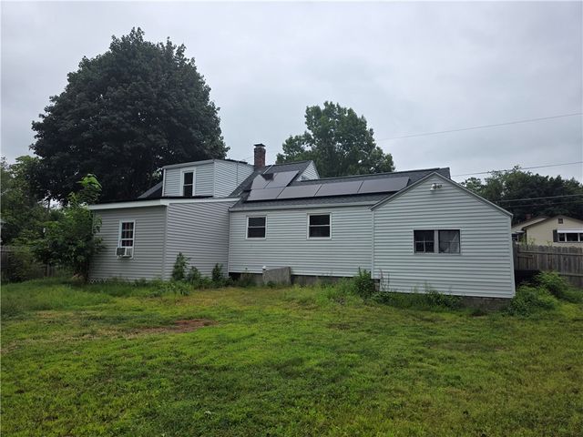 142 Rutland Street, Woonsocket, RI 02895