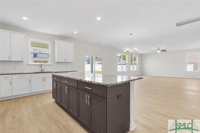 115 Kenwood Circle, Savannah, GA 31302