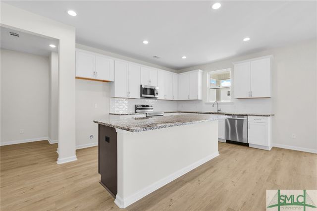 115 Kenwood Circle, Savannah, GA 31302